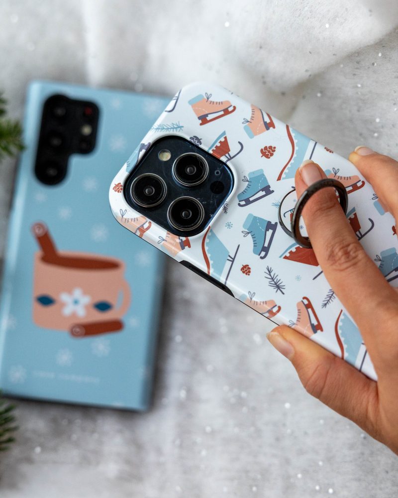 Etui na smartfony z uchwytem ring
